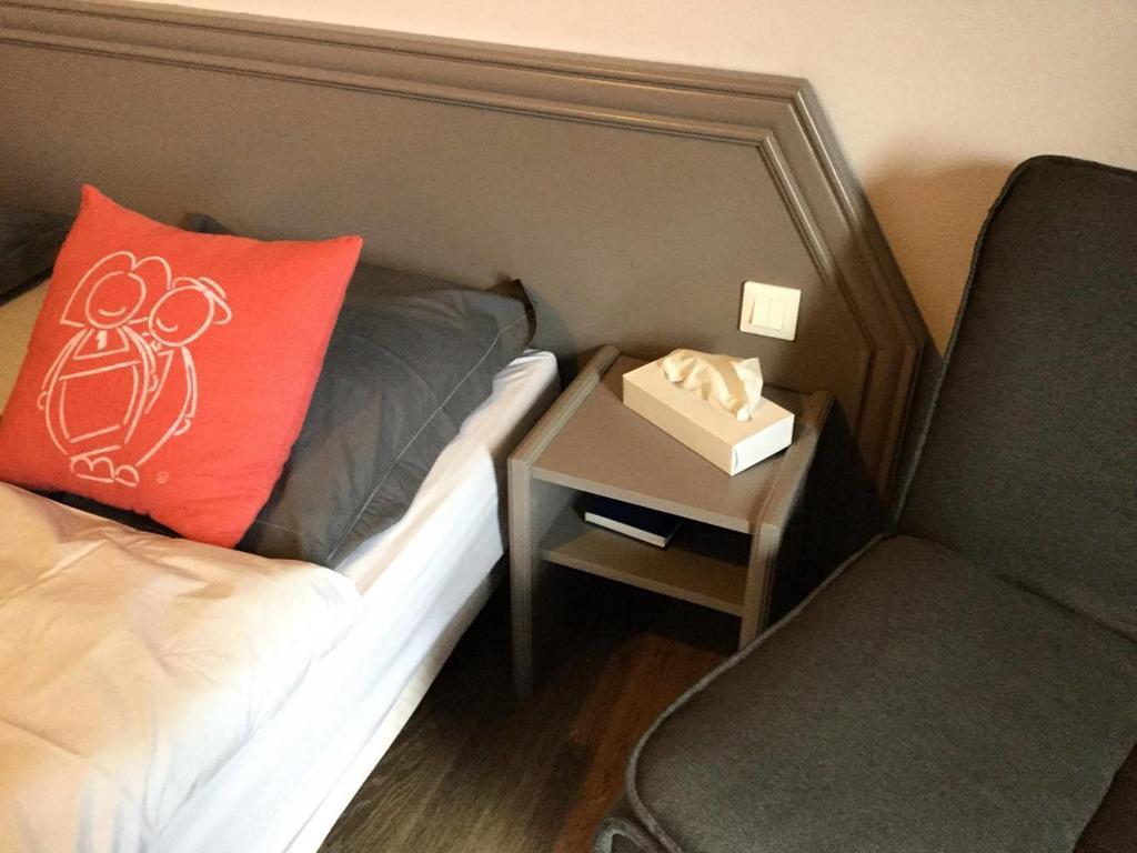 Hotel A L'Ancre 莫特尔恩 外观 照片